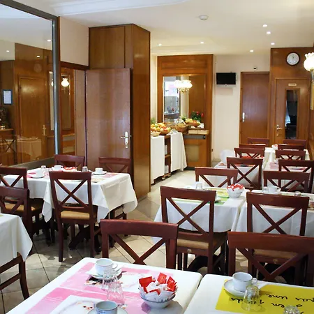 Hotel Dadou 4*